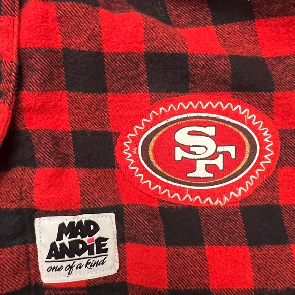 San Francisco 49ers One-of-a-Kind MadAndie Universal Thread Lumberjack Flannel - Picture 4 of 5